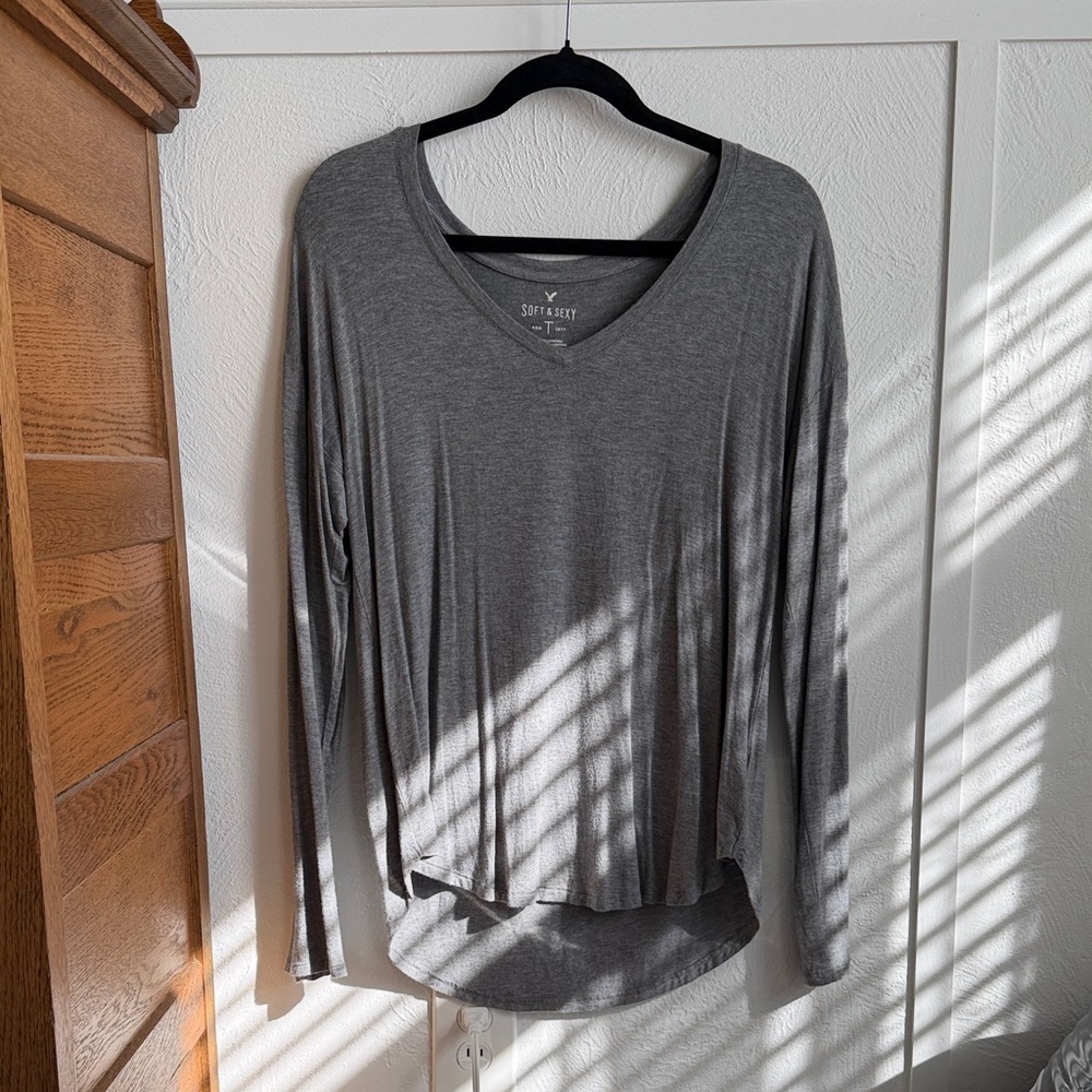 Gray V-Neck Top Soft and Sexy Aerie